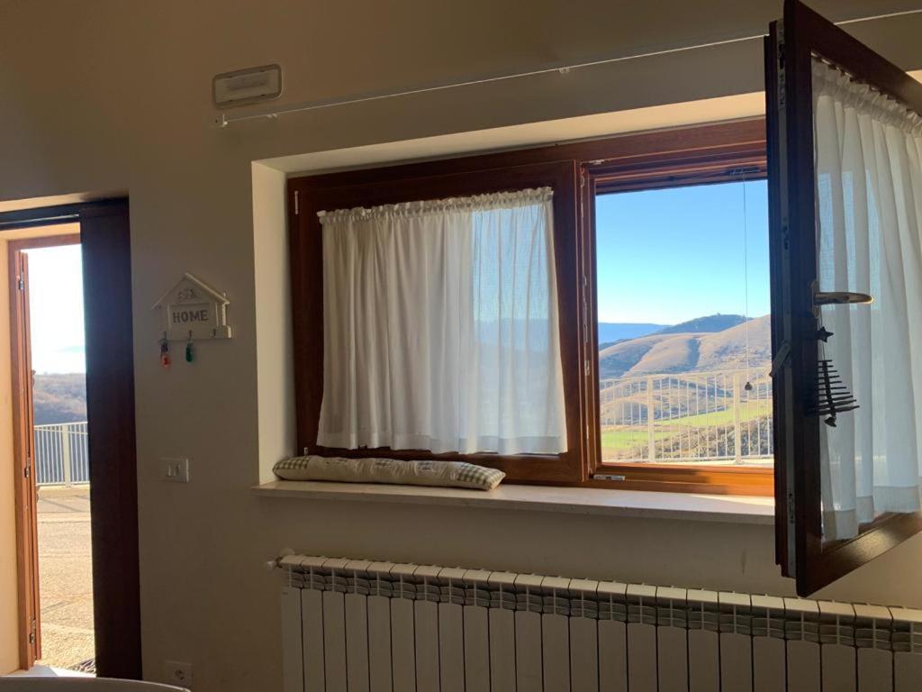 Appartamenti Raggio Di Sole Castel del Monte  Exterior foto